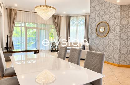 Apartment - 3 - 4 for rent in Al Nabat - Shoreline Apartments - Palm Jumeirah - Dubai