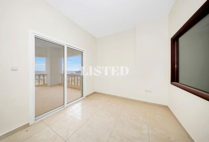 127024302 - Property Image 2