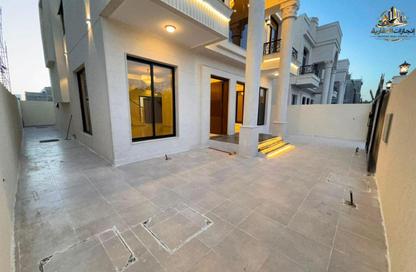 Villa - 5 - 6 for sale in Al Zaheya Gardens - Al Zahya - Ajman