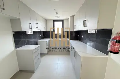 Apartment - 3 Bedrooms - 4 Bathrooms for rent in Jawaher Residences - Maryam Island - Sharjah