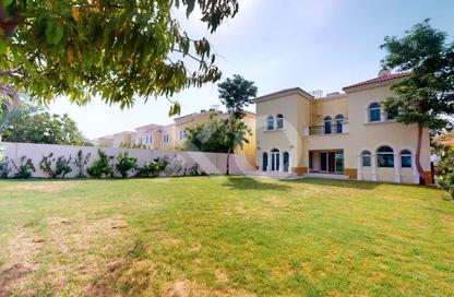 Villa - 3 - 3 for sale in District 5 - Jumeirah Park - Dubai