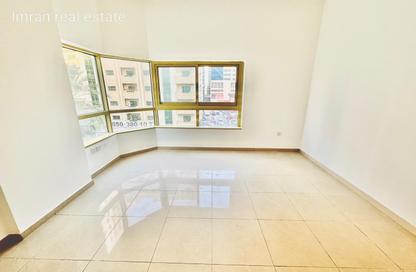 Apartment - 2 Bedrooms - 3 Bathrooms for rent in New Al Taawun Road - Al Taawun - Sharjah