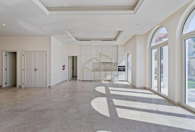 16027301 - Property Image 2