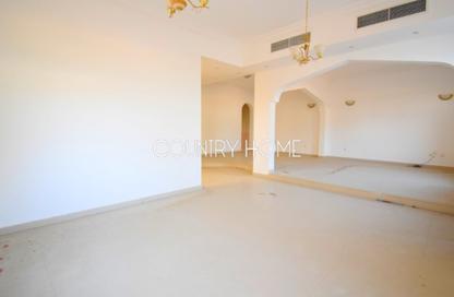 Villa - 3 Bedrooms - 4 Bathrooms for rent in Jumeirah 3 Villas - Jumeirah 3 - Jumeirah - Dubai