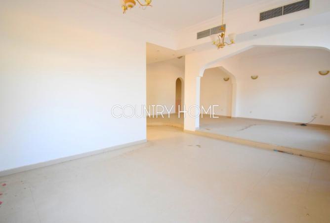 99129123 - Property Image 2