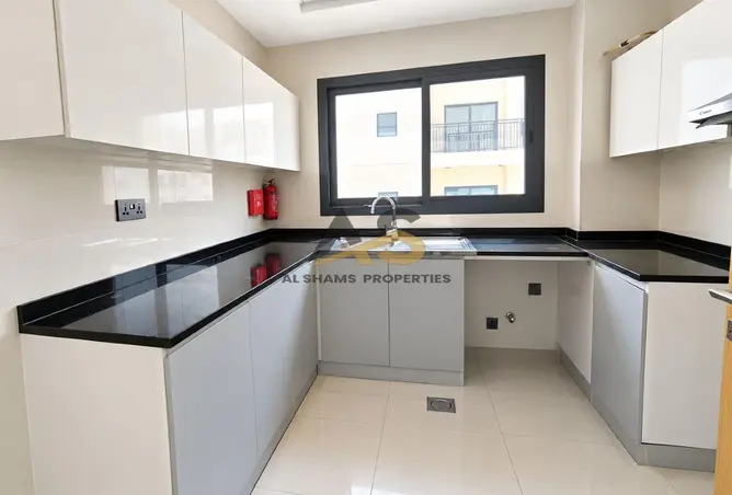 156895479 - Property Image 2