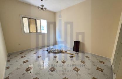 Apartment - 1 Bedroom - 2 Bathrooms for rent in Muwailih Building - Muwaileh - Sharjah