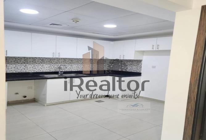 132511322 - Property Image 3