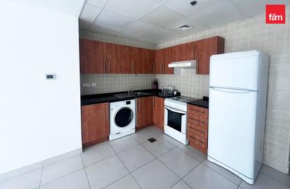 Apartment - 1 - 2 for rent in Marina View Tower B - Marina View - Dubai Marina - Dubai