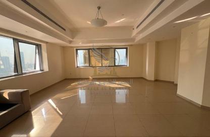 Apartment - 3 Bedrooms - 4 Bathrooms for rent in New Al Taawun Road - Al Taawun - Sharjah