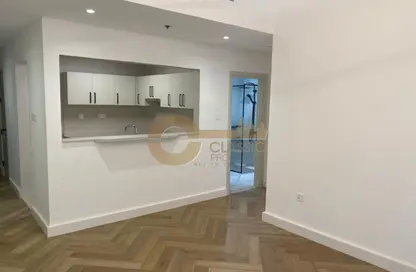 Apartment - 1 Bedroom - 1 Bathroom for sale in Mazaya 17 - Queue Point - Liwan - Dubai