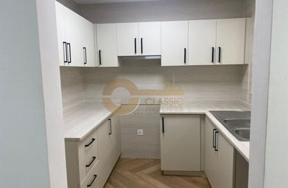 Apartment - 1 Bedroom - 1 Bathroom for sale in Mazaya 17 - Queue Point - Liwan - Dubai Apartment - 1 Bedroom - 1 Bathroom for sale in Mazaya 17 - Queue Point - Liwan - Dubai