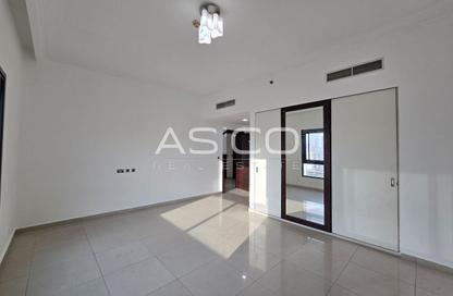 Apartment - 2 Bedrooms - 3 Bathrooms for rent in Al Raffa - Bur Dubai - Dubai