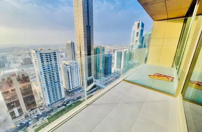 Apartment - 1 Bedroom - 2 Bathrooms for rent in Maze Tower - Sheikh Zayed Road - Dubai