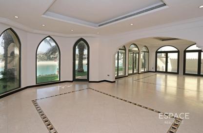 Villa - 4 Bedrooms - 5 Bathrooms for sale in Garden Homes Frond O - Garden Homes - Palm Jumeirah - Dubai