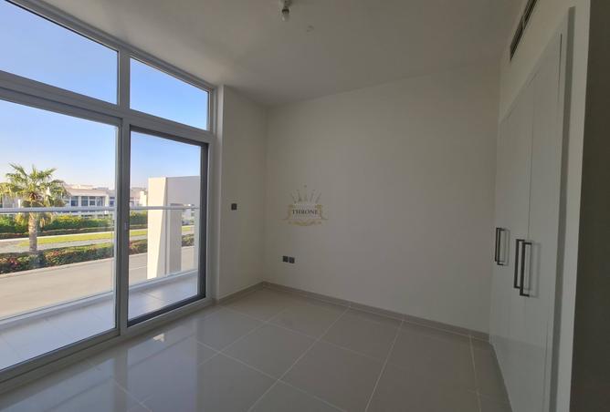 122467975 - Property Image 2