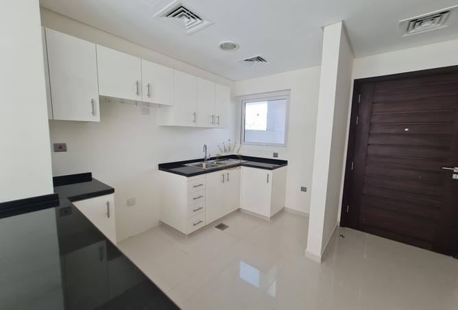 122467975 - Property Image 3