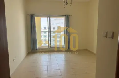 Apartment - 1 Bedroom - 2 Bathrooms for rent in Global Green View 2 - CBD (Central Business District) - International City - Dubai