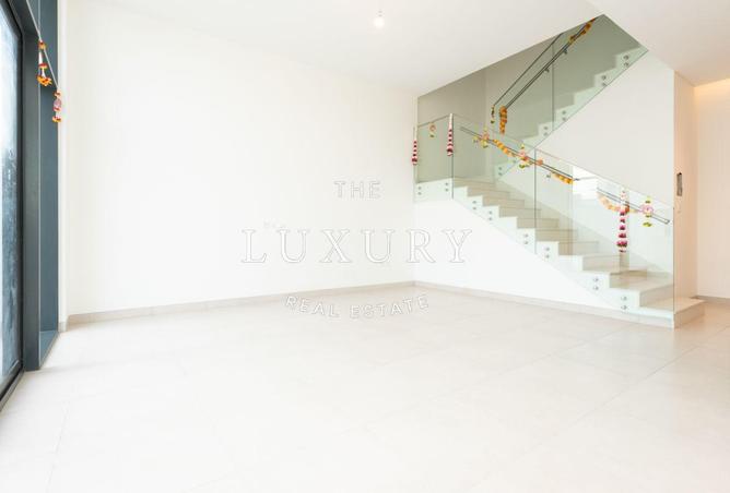 99973915 - Property Image 3