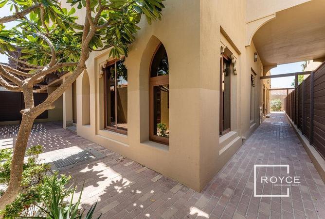 75010271 - Property Image 3