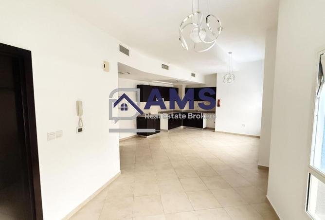 75022007 - Property Image 3