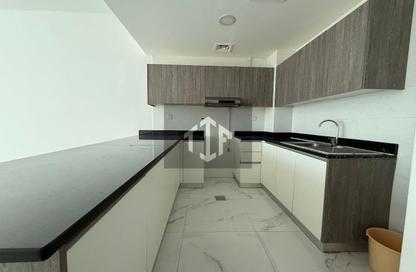 Apartment - 2 Bedrooms - 4 Bathrooms for rent in 5th Avenue - Al Furjan - Dubai