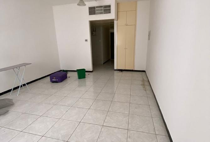 121542330 - Property Image 3