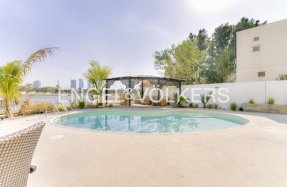 Villa - 5 Bedrooms - 4 Bathrooms for rent in Meadows 9 - Meadows - Dubai