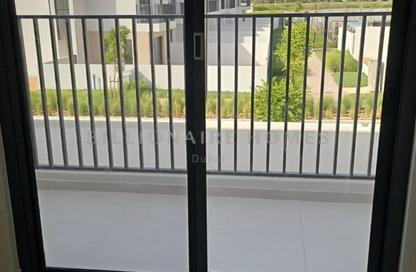 Villa - 3 Bedrooms - 4 Bathrooms for rent in Greenviews 2 - EMAAR South - Dubai South (Dubai World Central) - Dubai