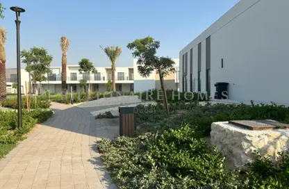 Villa - 3 Bedrooms - 4 Bathrooms for rent in Greenviews 2 - EMAAR South - Dubai South (Dubai World Central) - Dubai