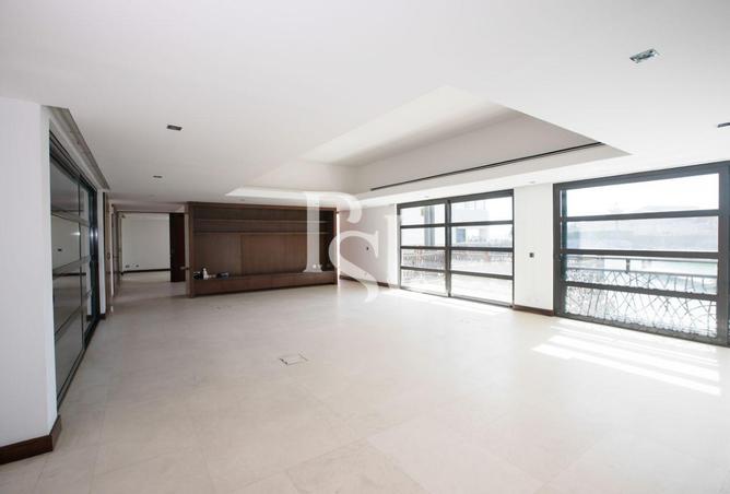 78974000 - Property Image 2