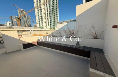 Apartment - 2 Bedrooms - 3 Bathrooms for rent in Alcove - District 11 - Jumeirah Village Circle - Dubai