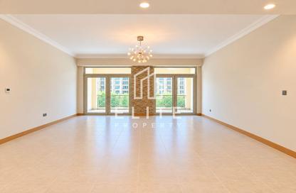 Apartment - 2 - 2 for sale in Al Anbara - Shoreline Apartments - Palm Jumeirah - Dubai