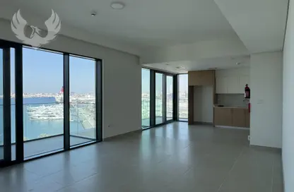 Apartment - 3 Bedrooms - 3 Bathrooms for rent in Seagate Building 1 - Seagate - Mina Rashid - Dubai