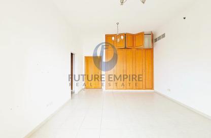 Apartment - 2 Bedrooms - 4 Bathrooms for rent in Gulf Residence - Oud Metha - Bur Dubai - Dubai
