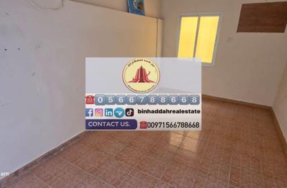 Villa - 2 Bedrooms - 1 Bathroom for rent in Al Sabkha - Al Riqqa - Sharjah