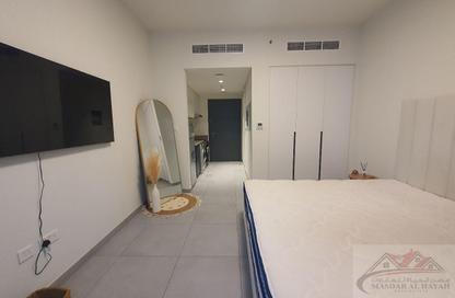 Apartment - Studio - 1 Bathroom for rent in The Link - East Village - Aljada - Sharjah