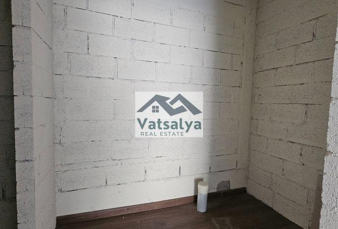 80718885 - Property Main Image