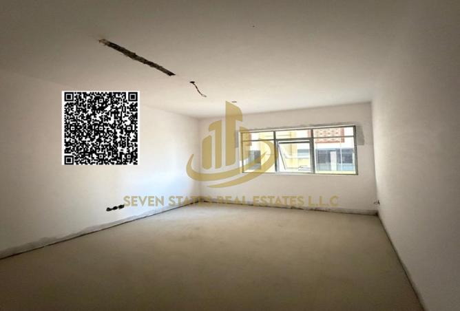143749971 - Property Image 3