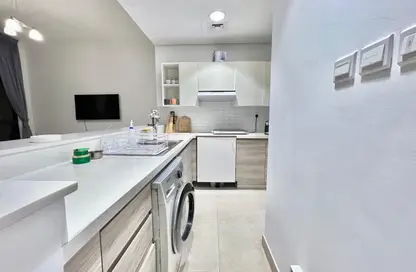 Apartment - 2 Bedrooms - 3 Bathrooms for sale in Iris Amber - Al Jaddaf - Dubai