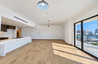 Apartment - 3 - 5 for rent in La Cote Building 3 - La Cote - Port de La Mer - La Mer - Jumeirah - Dubai