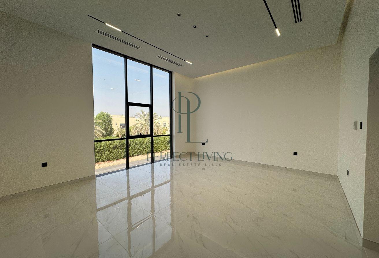 New Villa | Large Garden | Premium Family Living photo 19