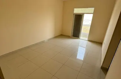 Apartment - 2 Bedrooms - 2 Bathrooms for rent in Al Jurf 3 - Al Jurf - Ajman Downtown - Ajman
