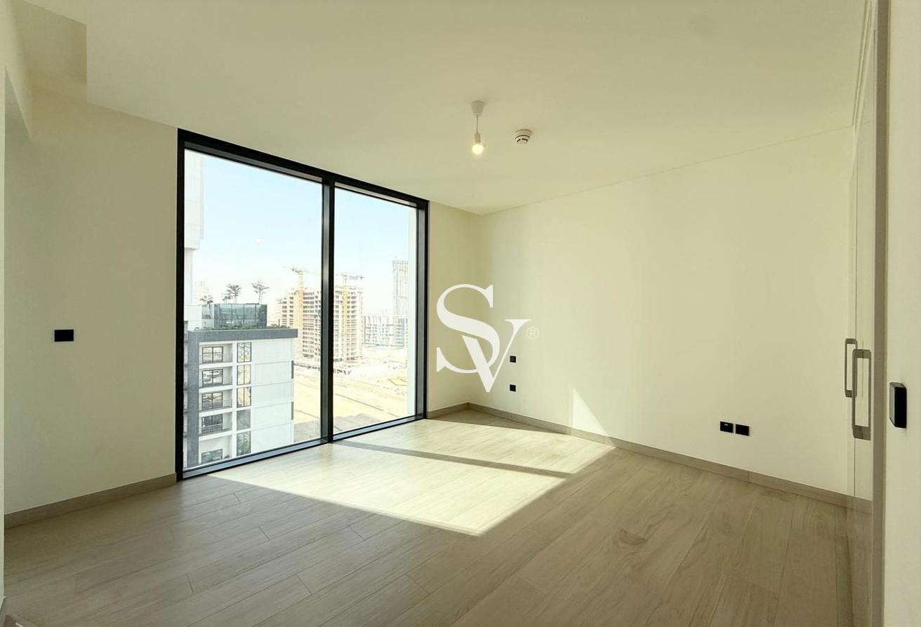 Spacious 2-Bedroom + Maid’s Room | Prime Location photo 13