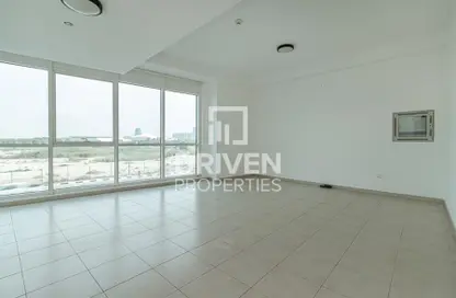 Apartment - 2 Bedrooms - 3 Bathrooms for rent in API Silicon Residency - Dubai Silicon Oasis - Dubai