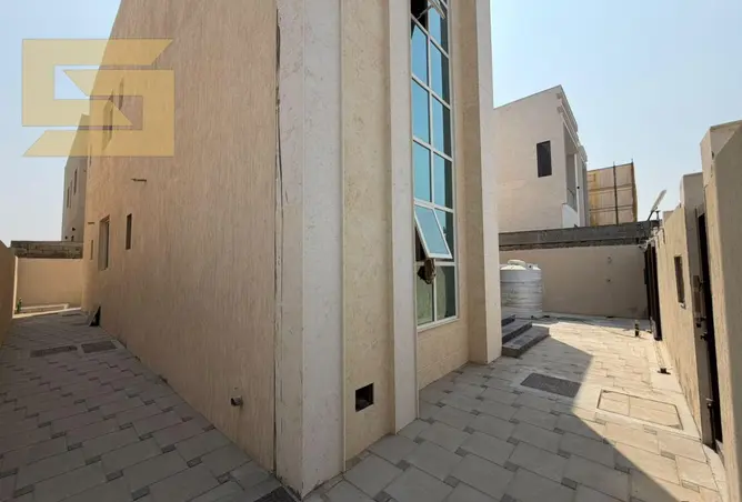 150899118 - Property Image 3