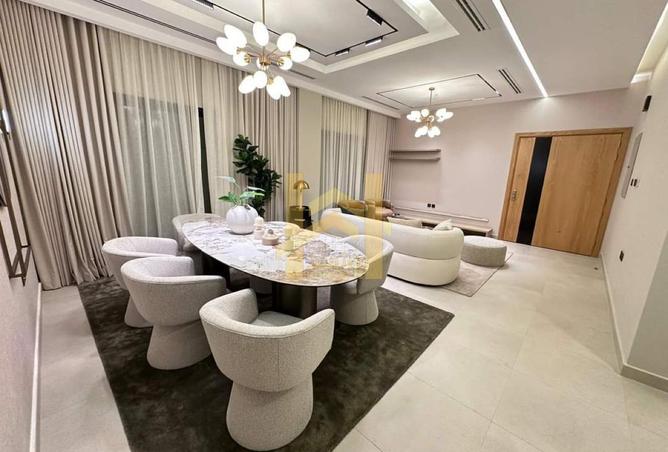 78210403 - Property Image 2