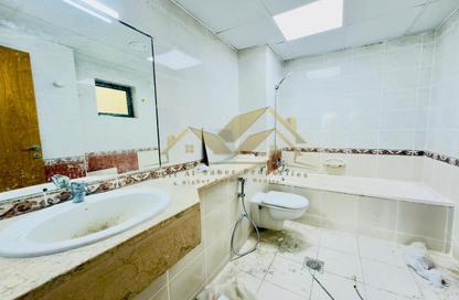 Apartment - 2 Bedrooms - 2 Bathrooms for rent in Karama Park Area - Al Karama - Dubai
