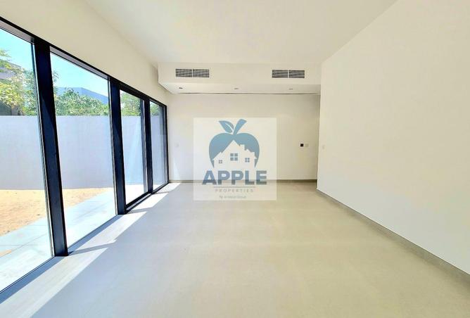 129294380 - Property Image 3