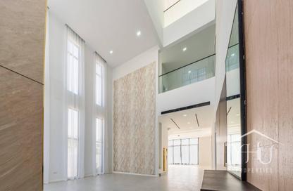 Villa - 5 Bedrooms - 6 Bathrooms for sale in Jumeirah Park Homes - Jumeirah Park - Dubai
